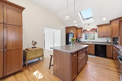 939 Hildreth Street, Dracut, MA 01826 - Photo 7