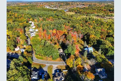 939 Hildreth Street, Dracut, MA 01826 - Photo 5