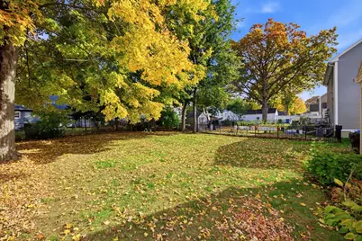 163 Ellsworth Ave, Springfield, MA 01118 - Photo 29