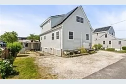8 58th St #1, Newburyport, MA 01950 - Photo 3