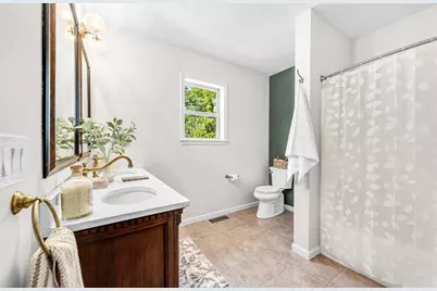 250 N Main St, Sunderland, MA 01375 - Photo 21
