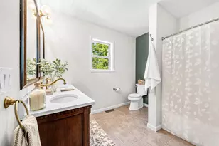 250 N Main St, Sunderland, MA 01375 - Photo 21