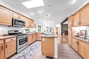 250 N Main St, Sunderland, MA 01375 - Photo 13
