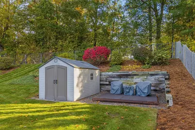 7 Phyllis Drive, Billerica, MA 01821 - Photo 33