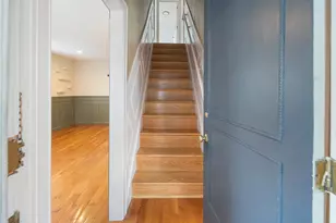 9 Andrew St, Cambridge, MA 02139 - Photo 9