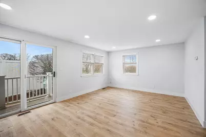 28 Margin St #A, Lynn, MA 01905 - Photo 11
