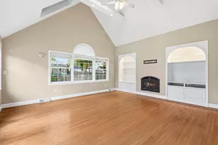 37 Jordan St, Beverly, MA 01915 - Photo 3