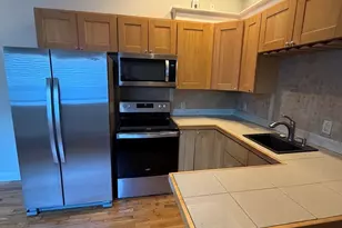 234 Pelham St, Methuen, MA 01844 - Photo 5