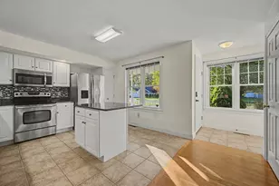 22 Pomeroy Meadow Rd, Southampton, MA 01073 - Photo 3