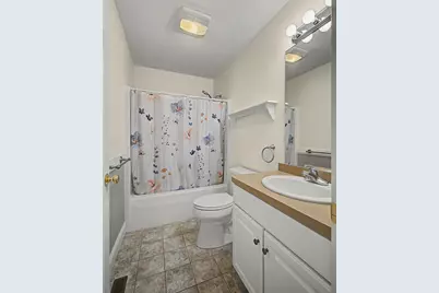 22 Pomeroy Meadow Rd #2, Southampton, MA 01073 - Photo 21
