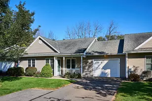 22 Pomeroy Meadow Rd, Southampton, MA 01073 - Photo 1