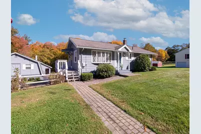 580 Wrentham Road, Bellingham, MA 02019 - Photo 5