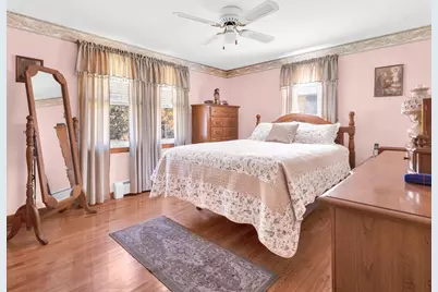 580 Wrentham Road, Bellingham, MA 02019 - Photo 21