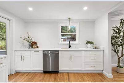 480 Forest St, Rockland, MA 02370 - Photo 15