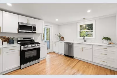 480 Forest St, Rockland, MA 02370 - Photo 11
