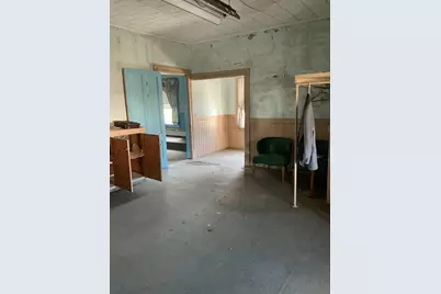 64 Main St, Russell, MA 01071 - Photo 19
