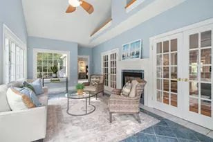784 Washington St, Franklin, MA 02038 - Photo 25