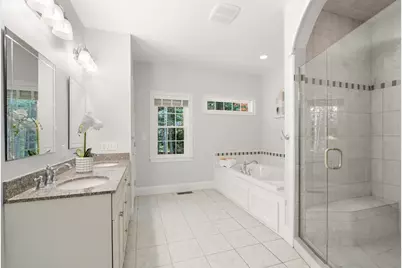 784 Washington St, Franklin, MA 02038 - Photo 33