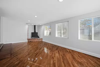 89 Juniper Dr, Springfield, MA 01119 - Photo 7