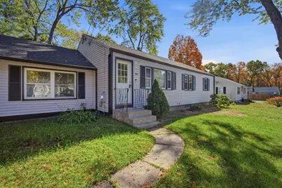 89 Juniper Dr, Springfield, MA 01119 - Photo 3