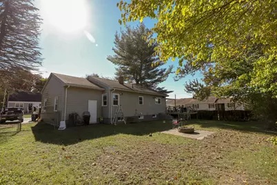 14 Janice Ave, Dracut, MA 01826 - Photo 13
