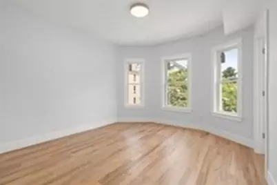 29 Rosemary St #2, Boston, MA 02130 - Photo 9
