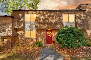 244 18th St, Dracut, MA 01826 - Photo 1