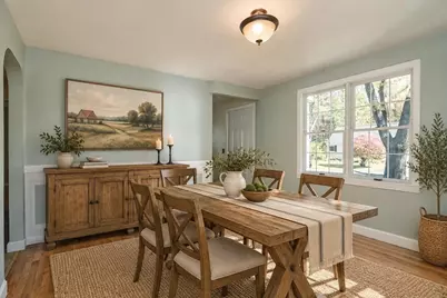 115 Wolcott Avenue, West Springfield, MA 01089 - Photo 9