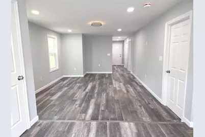 276 Sumner St #1, Stoughton, MA 02072 - Photo 5