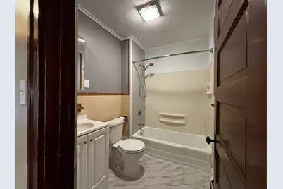 105 Groveland St #2, Haverhill, MA 01830 - Photo 7