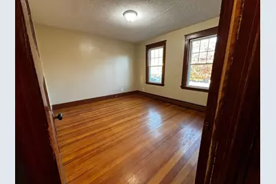 105 Groveland St #2, Haverhill, MA 01830 - Photo 9