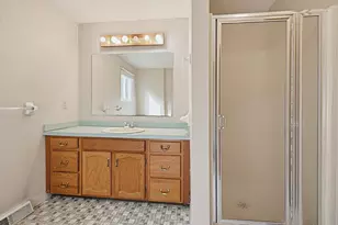 741 Winter St, Holliston, MA 01746 - Photo 21
