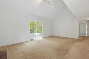 741 Winter St, Holliston, MA 01746 - Photo 5