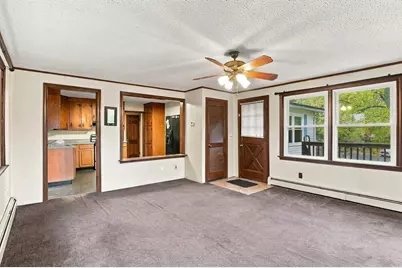 160 Millbury Street, Auburn, MA 01501 - Photo 5