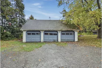 160 Millbury Street, Auburn, MA 01501 - Photo 35