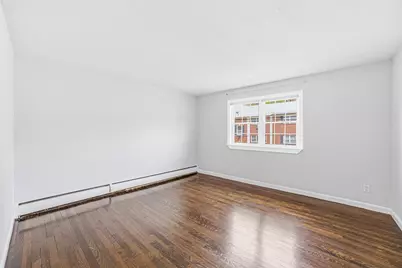 27 Arlington Rd #3, Woburn, MA 01801 - Photo 5