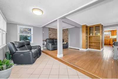 100 Hilltop Rd, Dracut, MA 01826 - Photo 3