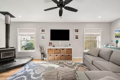 21 Woodland St #21, Newburyport, MA 01950 - Photo 3