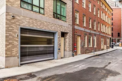 110 Broad #703, Boston, MA 02110 - Photo 35