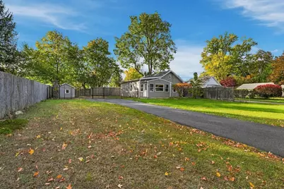 84 Wilton St, Springfield, MA 01109 - Photo 1