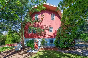 25 Snows Ln, Provincetown, MA 02657 - Photo 3