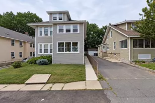 25 Sunset Ave, Methuen, MA 01844 - Photo 1