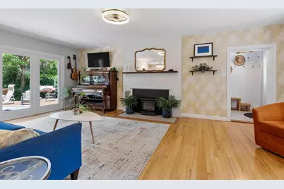 27 Oak Ave, Lunenburg, MA 01462 - Photo 13