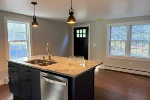 2 Meadowbrook Cir, Rutland, MA 01543 - Photo 5