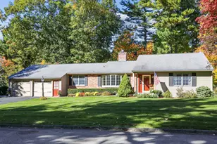 70 Birchwood Dr, Holden, MA 01520 - Photo 1