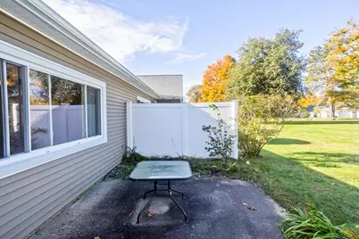 46 Meadowlark Ln #46, Chicopee, MA 01022 - Photo 21