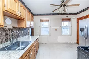 152 Lawrence St, Malden, MA 02148 - Photo 29