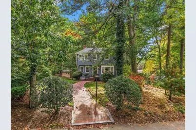 210 Hobart St, Hingham, MA 02043 - Photo 27