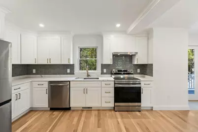 318 Essex Ave #B, Gloucester, MA 01930 - Photo 11