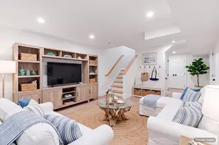 318 Essex Ave, Gloucester, MA 01930 - Photo 33